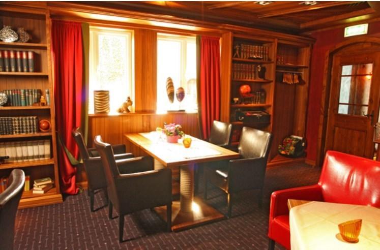 Hotel Ratskeller Waren Waren  Exteriér fotografie